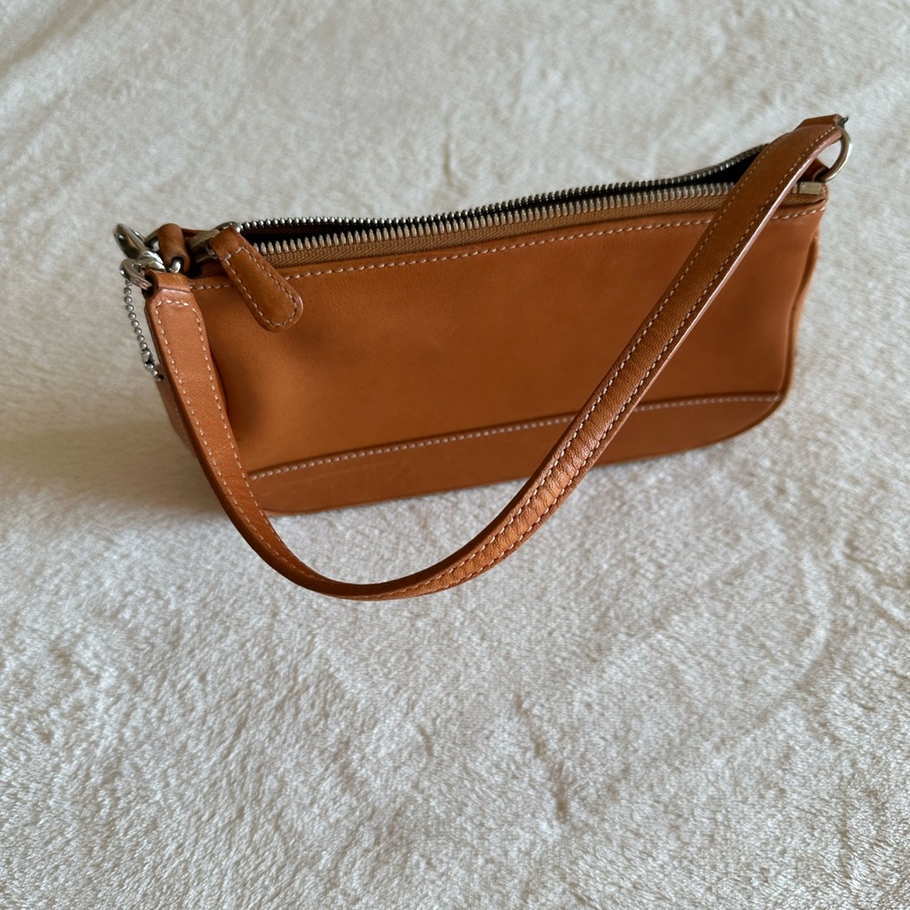 Coach leather bag shoulder